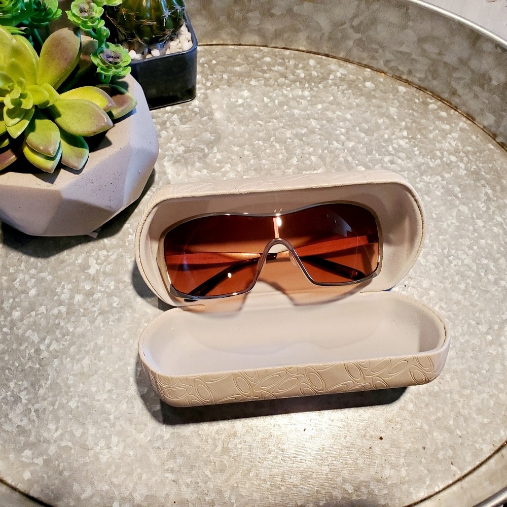 Oakley Remedy sunglasses